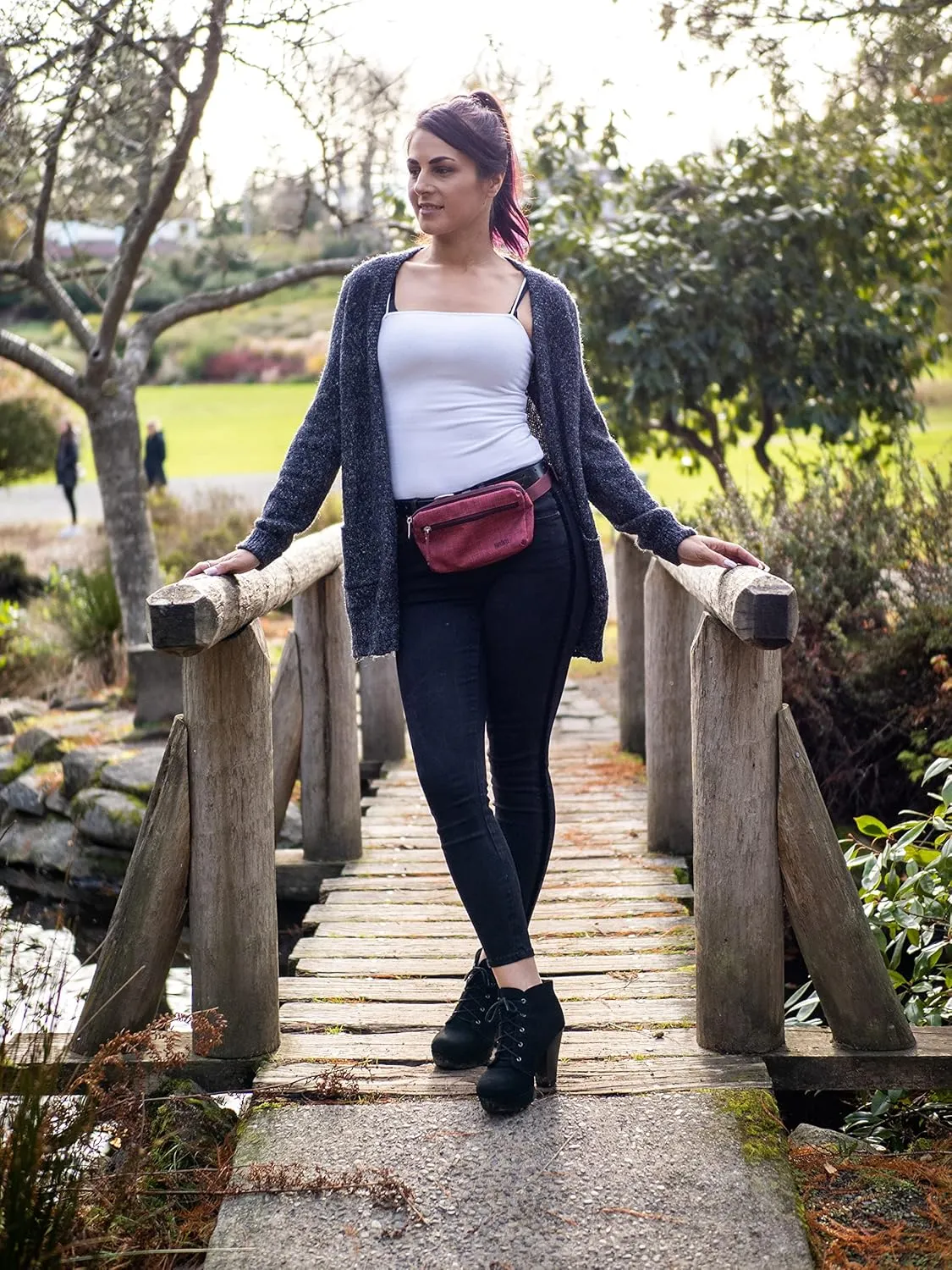 Haiku Hopper | Waist, Hip, Fanny Pack, Belt Bag Purse | with adjustable belt Clip | Poppy Berry